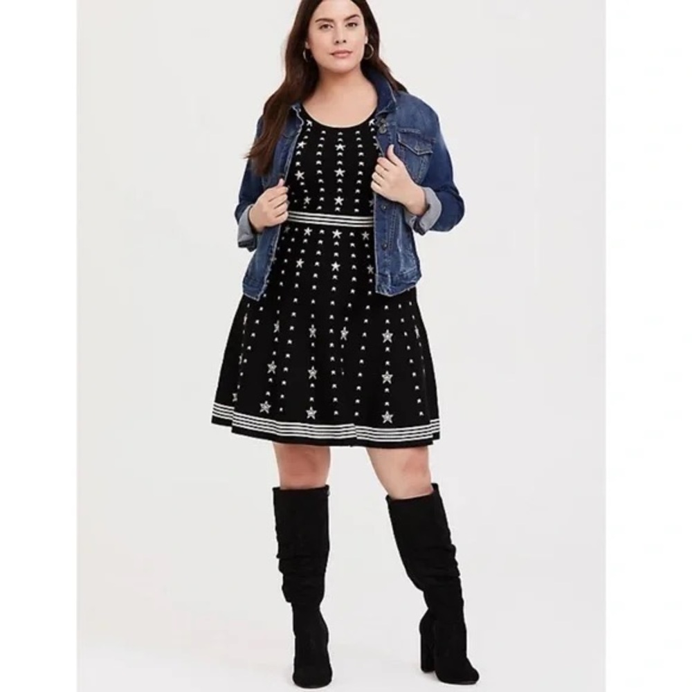 Torrid Black &‎ White Star Sweater Knit Sleeveless Skater Dress